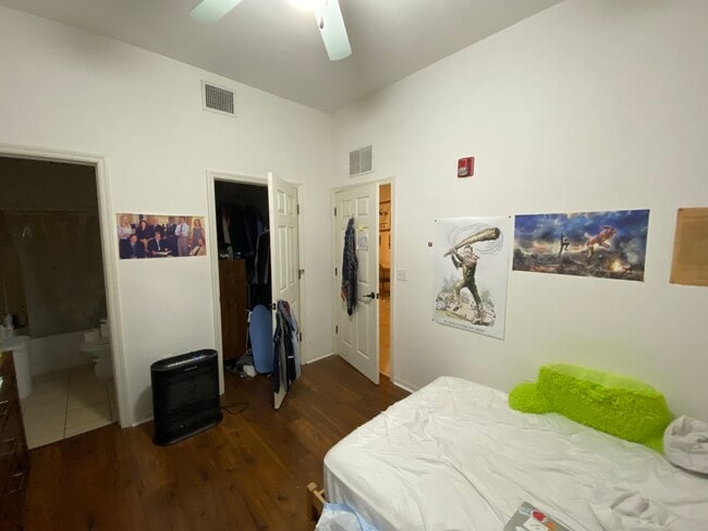 Photo - 1418 NW 3rd Ave Unit 204