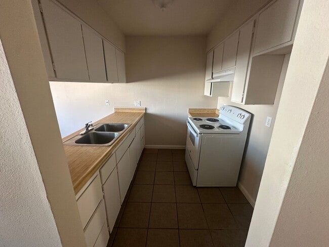 Photo - 1316 Hobart Dr Unit #3