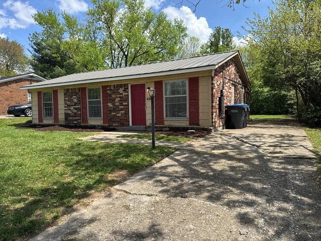 Photo - 6907 Longlake Dr House