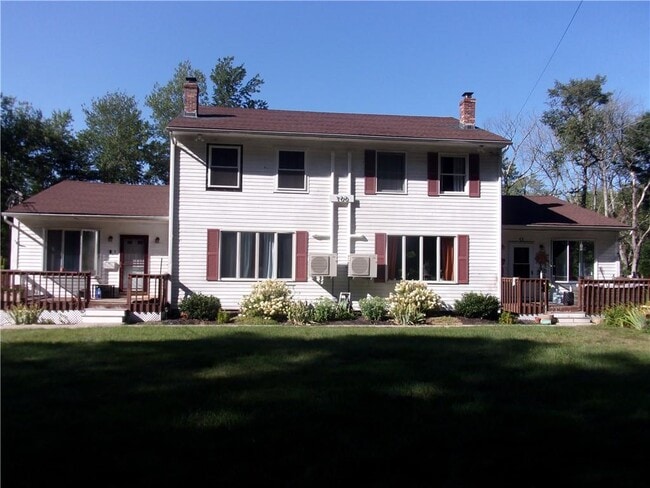 Building Photo - 100 Ridge Rd Unit 1 Rental