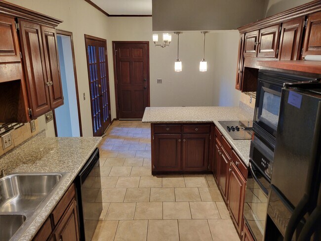 Photo - 11300 N Pennsylvania Ave Unidad 113