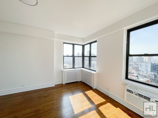 Building Photo - 5 AVENUE Rental
