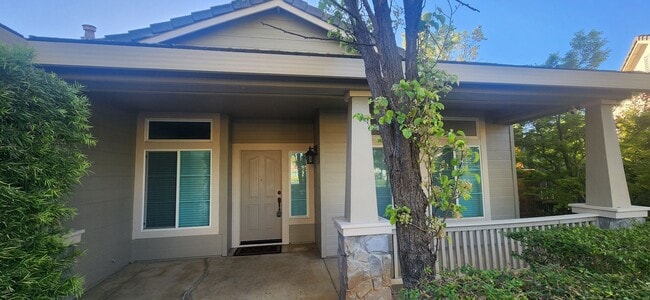 Photo - 3 Bedroom Plus Large office in Laguna West/Lakeside Community