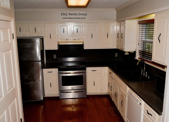 Photo - 201 Audubon St