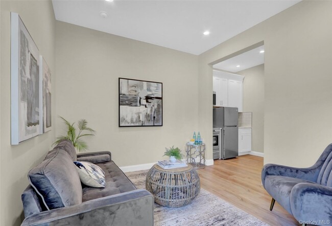 Photo - 610 Jericho Tpke Unit 608
