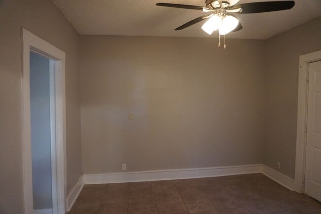 Photo - 2324 20th St