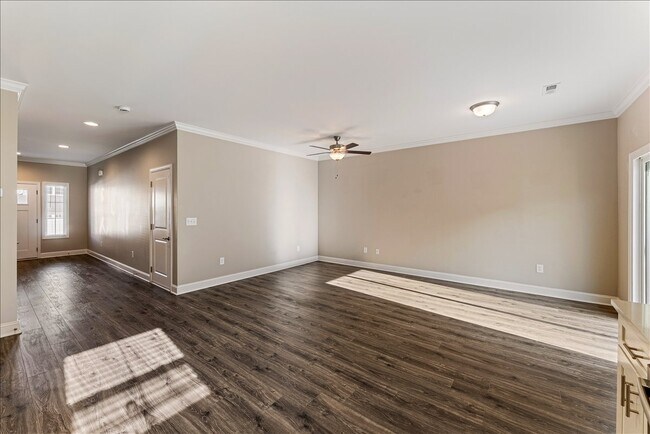 Photo - 320 Titan Rdg Wy