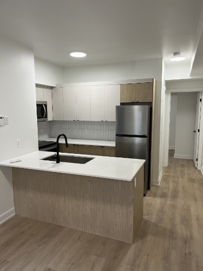 Building Photo - 4-4 Monk St Unit 1