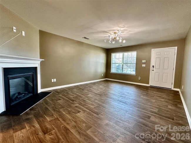 Photo - 1210 Leno Ln