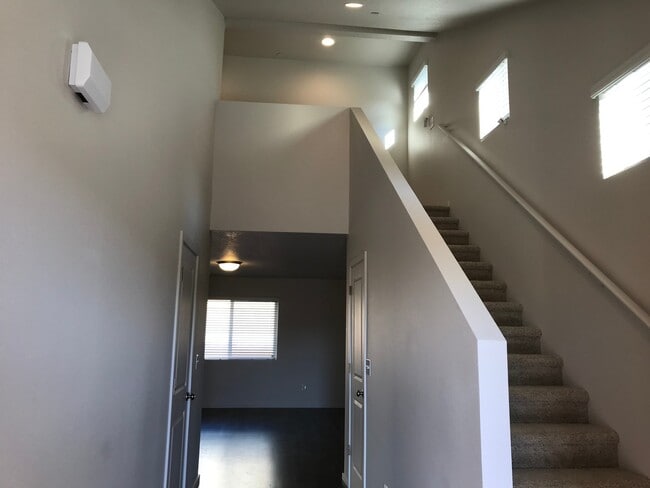 Photo - Spacious 4 Bd 2.5 Ba Home in  Camas School District! Upgrades! Close to Parks & Freeway Access!