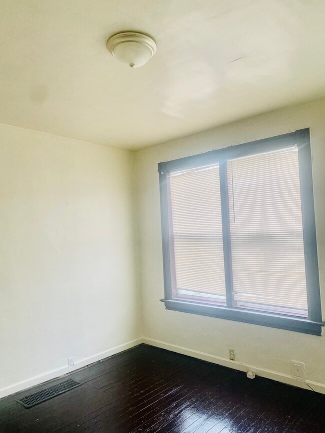 Photo - 336 Christian Ave Unit 1F