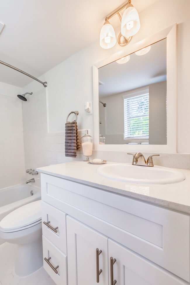 Photo - The V Apartments