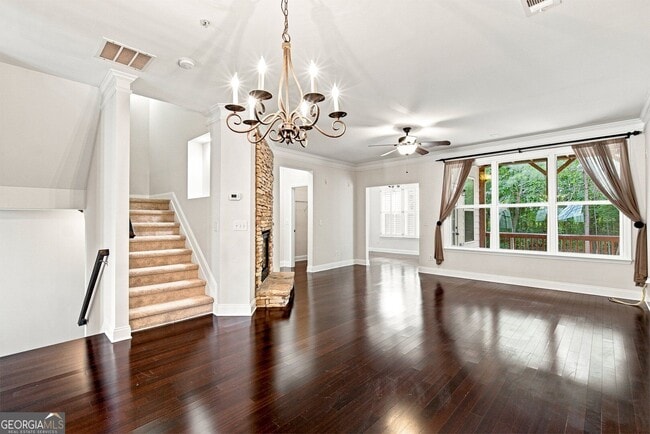 Photo - 6153 Indian Wood Cir