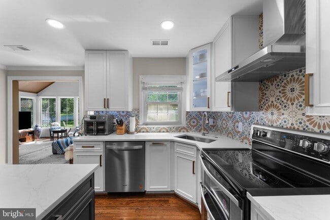 Photo - 7020 Venus Ct
