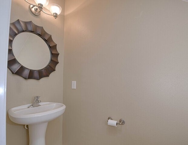 Photo - 107 Cove W