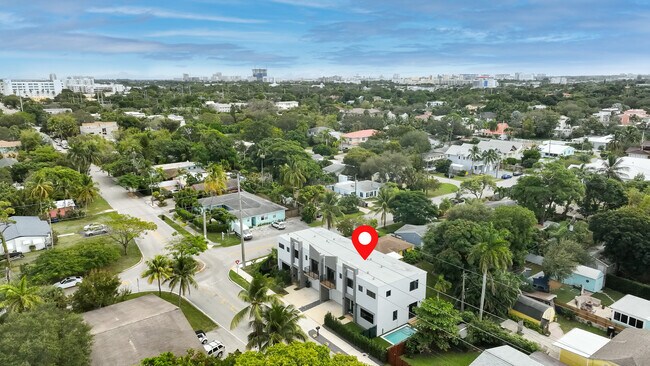 Photo - 704 SW 7th St