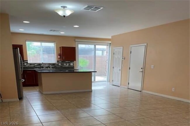 Photo - 8469 Trudeau Ave