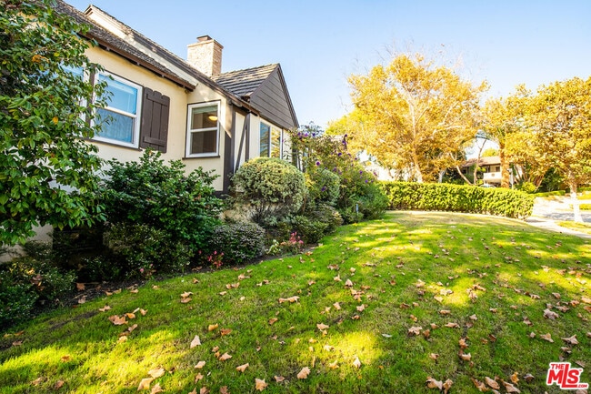 Photo - 2771 Club Dr