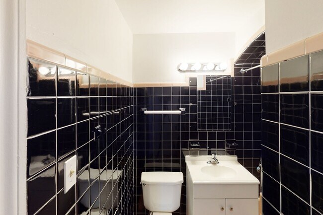 Photo - 5120 S. Hyde Park Boulevard