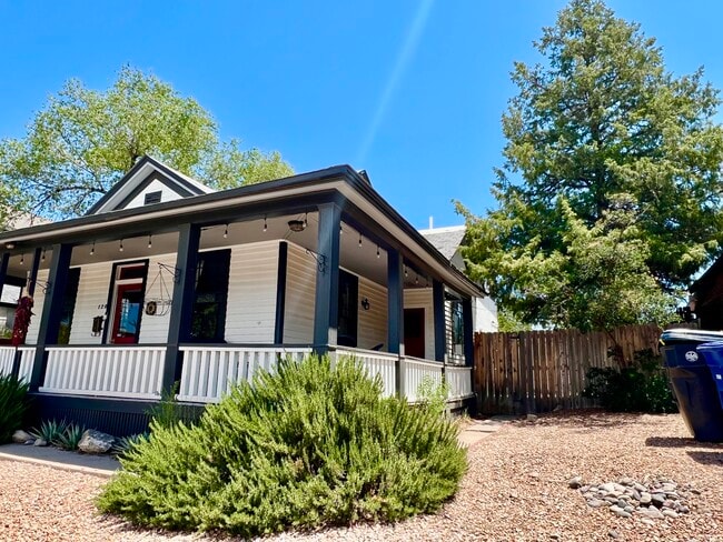 Photo - 120 Arno St SE