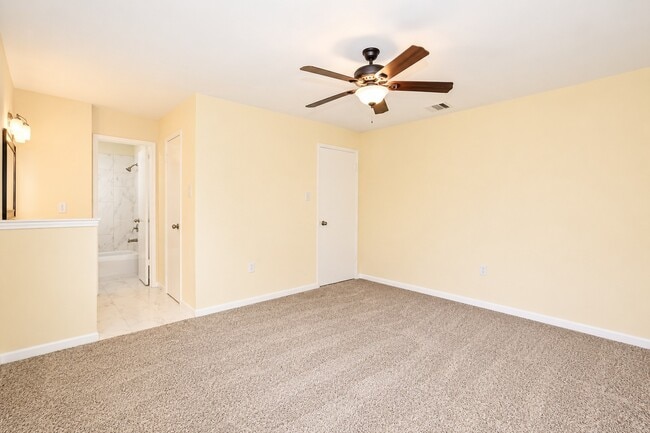 Photo - 2110 Whiteback Dr
