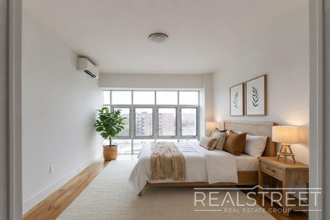 Photo - LUXURY 2.5 Bed  in Queens! Unidad 605