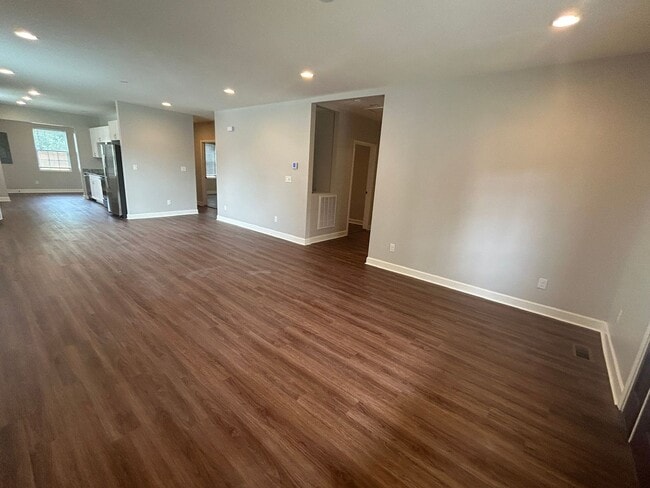Photo - Newly Renovated Spacious 3 Bedroom w/ Full Appliance Package