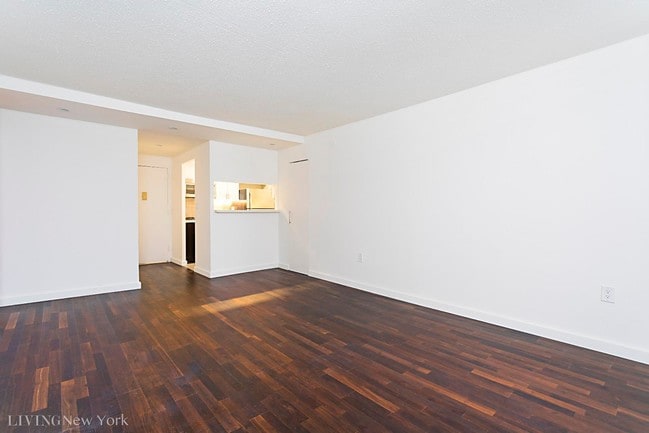 Photo - LEXINGTON AVE. Unit 8D