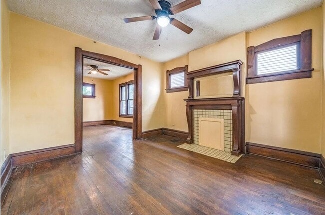 Photo - Incredible 6 Bedroom Home OSU Campus – Ren...