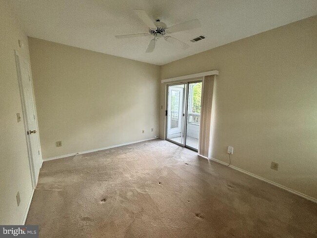Photo - 4409 Fair Stone Dr Unit 303