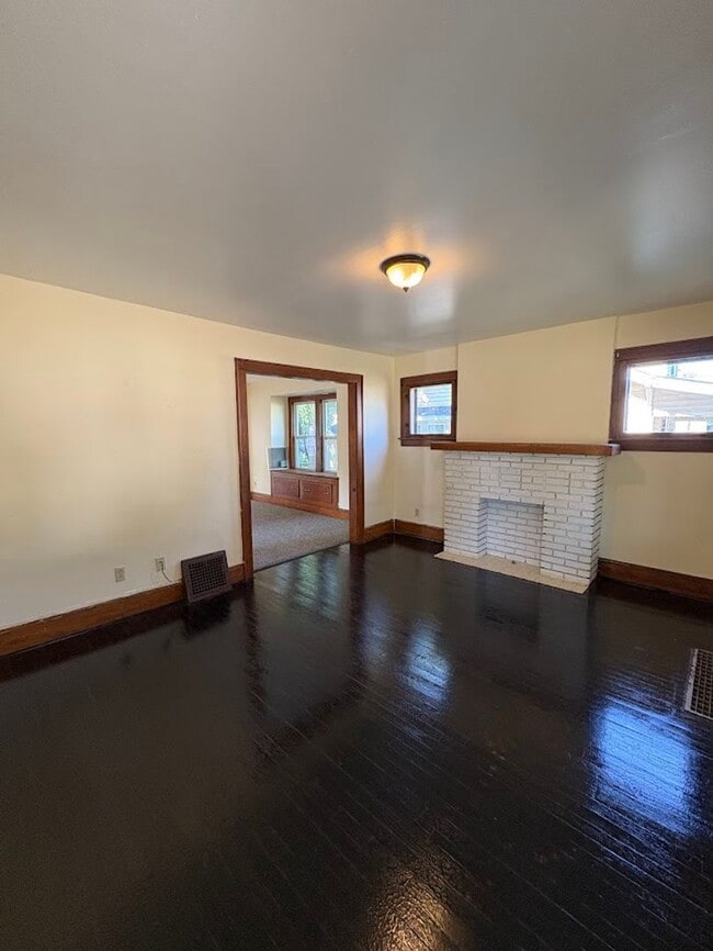 Photo - Three bedroom one bathroom home for rent