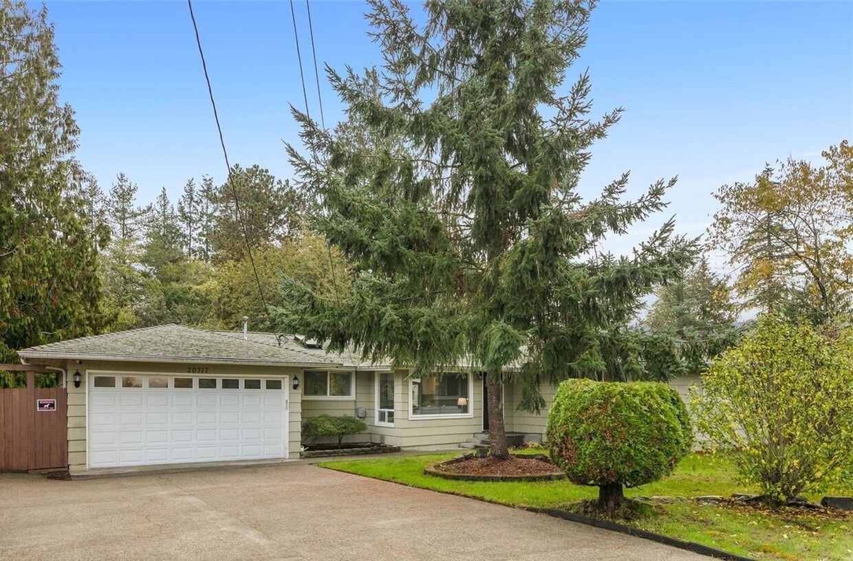 Cozy 3BD/2BTH Lynnwood Rambler for Lease! - Cozy 3BD/2BTH Lynnwood Rambler for Lease!