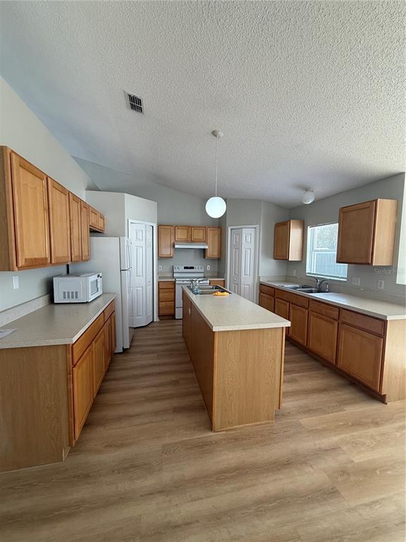 Photo - 12052 Villa Rd