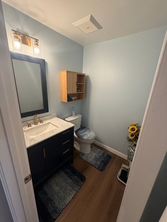 Photo - Capitola Knolls, Remodeled 3bd. 1.5ba two-level townhome