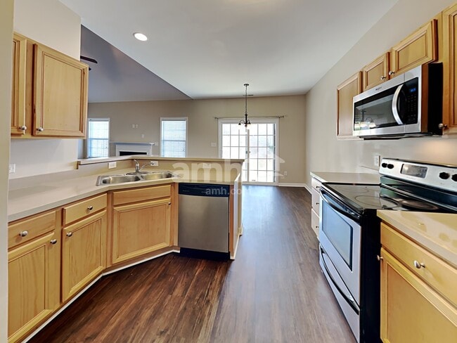 Photo - 6300 Slopeside Ct