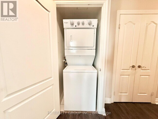 Photo - 188 Doris Ave Unit 1003