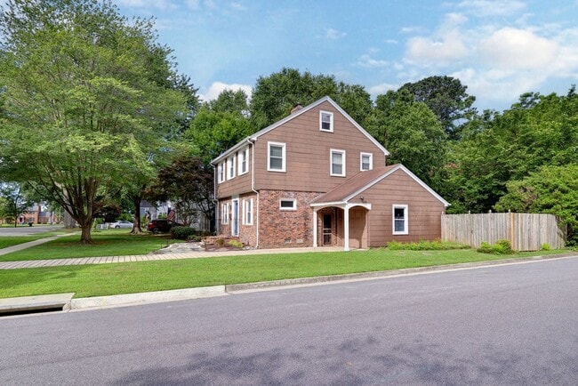 Photo - Delightful Home in Brandon Heights