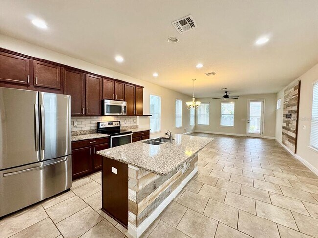 Photo - 7208 Milestone Dr