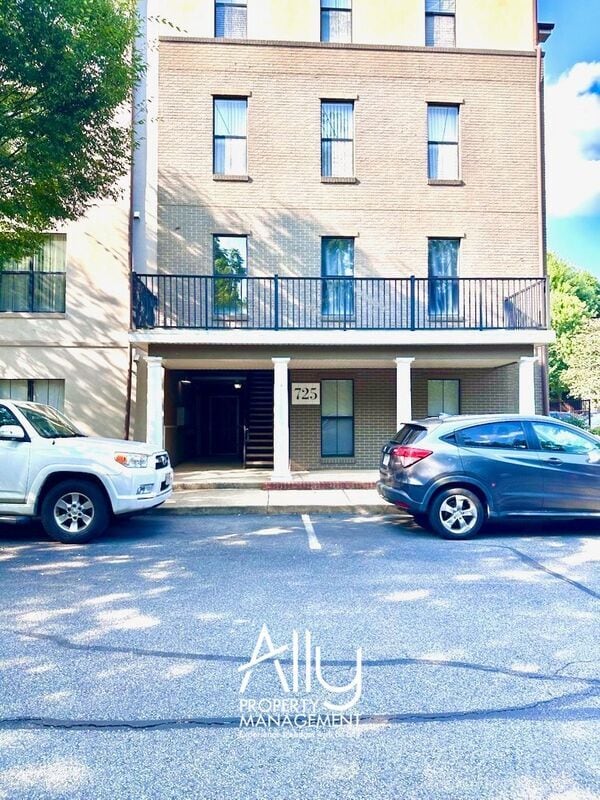 Photo - 725 Walker Square Unit 1-A - 1