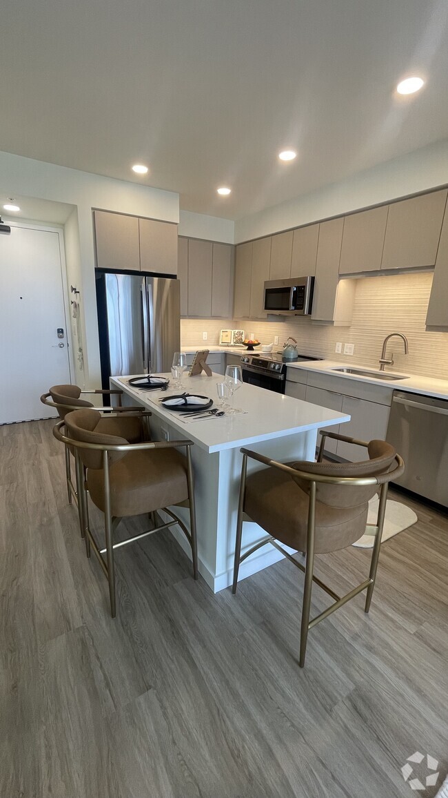 Building Photo - 223 NE 27th St Unit A12 Rental
