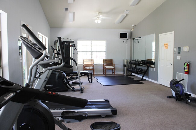 Pinnacle Apartments