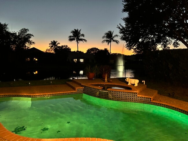 Photo - 9481 Oak Grove Cir