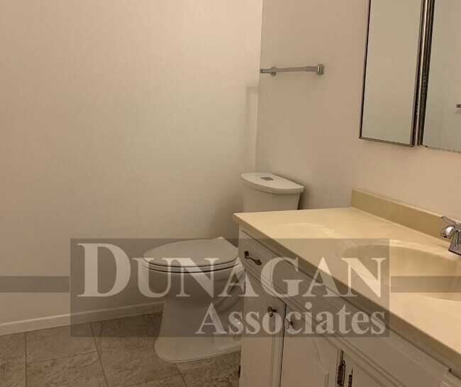 Photo - 2 Bed/2 Bath Home near Golf Course