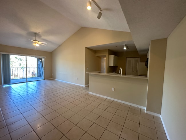 Photo - 3874 Lyons Rd Unit 201