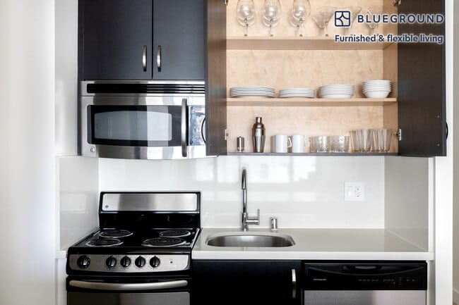 Photo - 899 Pine St Unit FL16-ID430