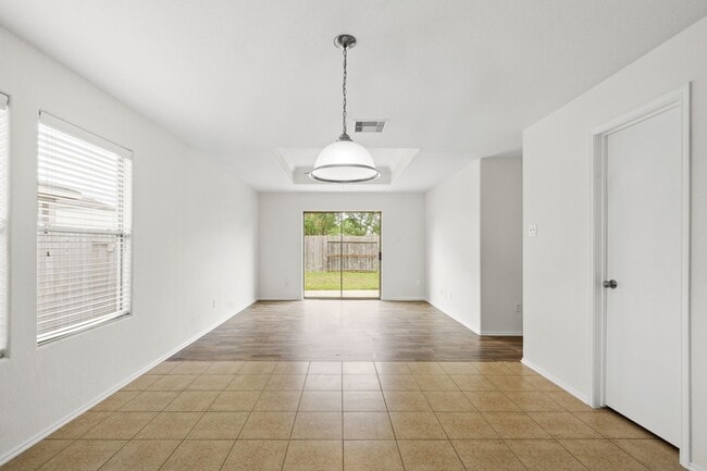 Photo - 7910 Buffalo View Ln