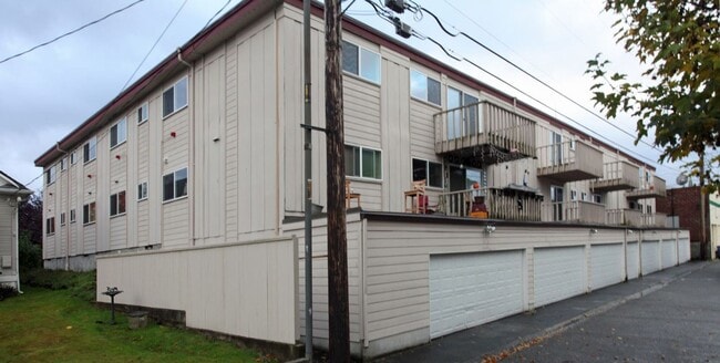 The Anderson Apartments