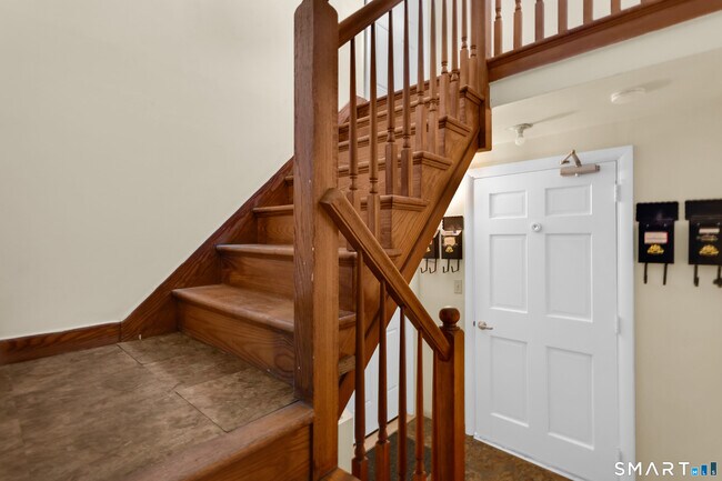 10 Grant St Unit 1