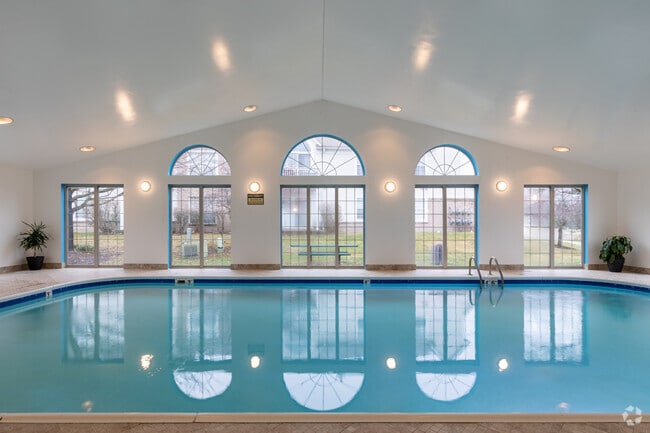 Piscina - Brookwood Farms Apartments