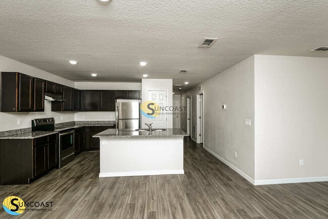 27 Ponderosa Ln Unidad B